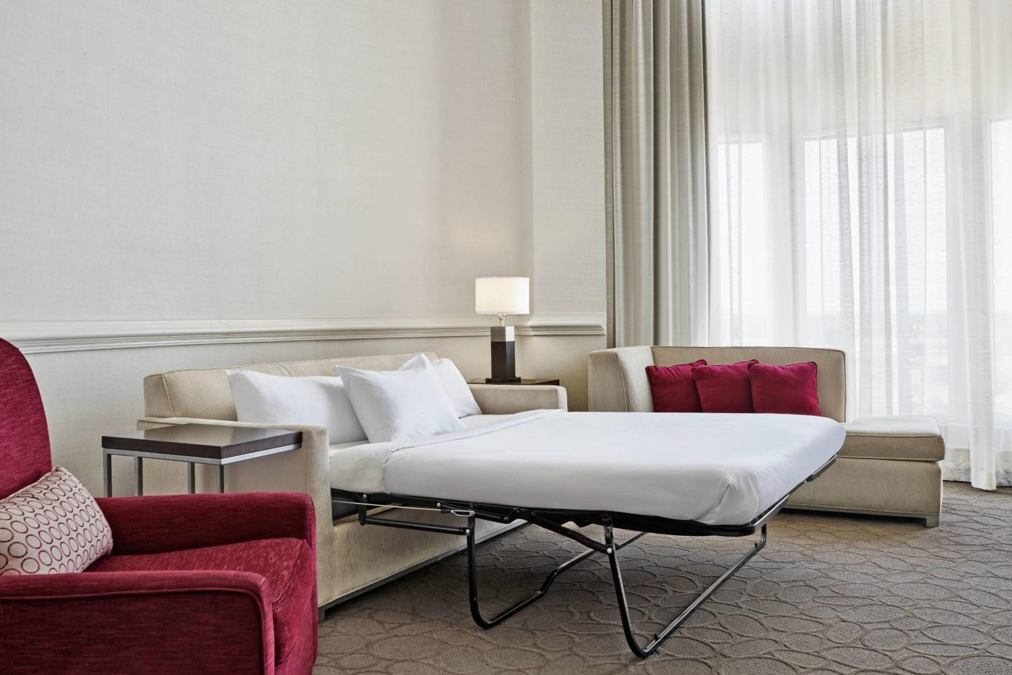 Delta Hotels By Marriott Edmonton South Conference Centre Eksteriør bilde